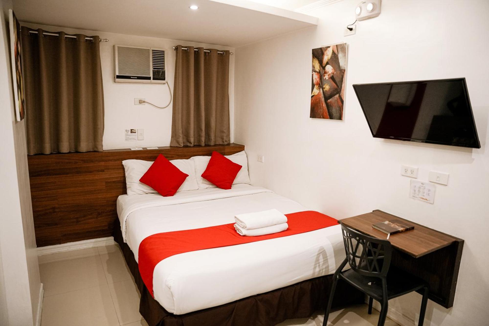 Nest Fort Bgc Makati City Buitenkant foto
